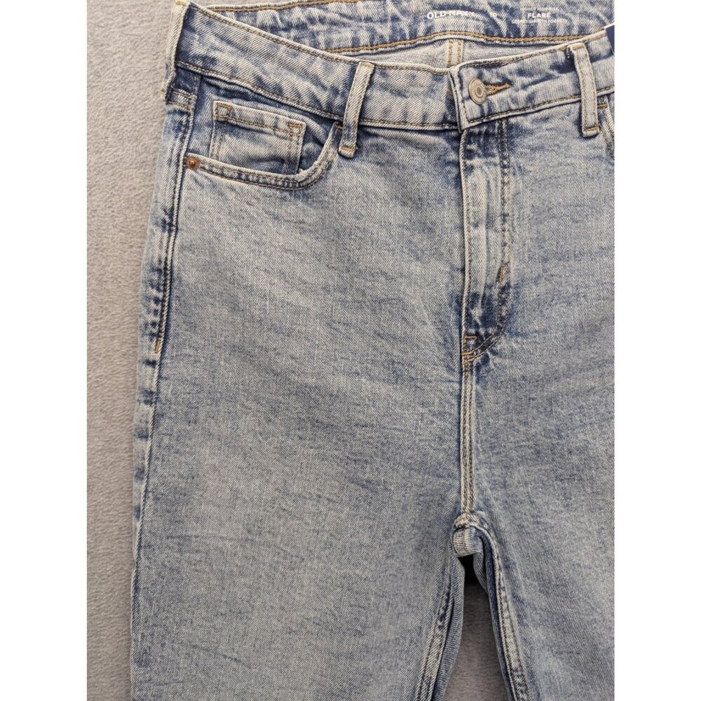 Old Navy Higher High-Rise Flare Jeans Womens 10 Blue Light Wash Denim 32x32 - Picture 2 of 16